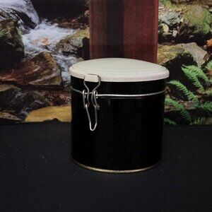 28 oz Airtight Black & White Round Tin Canister with Locking Lid